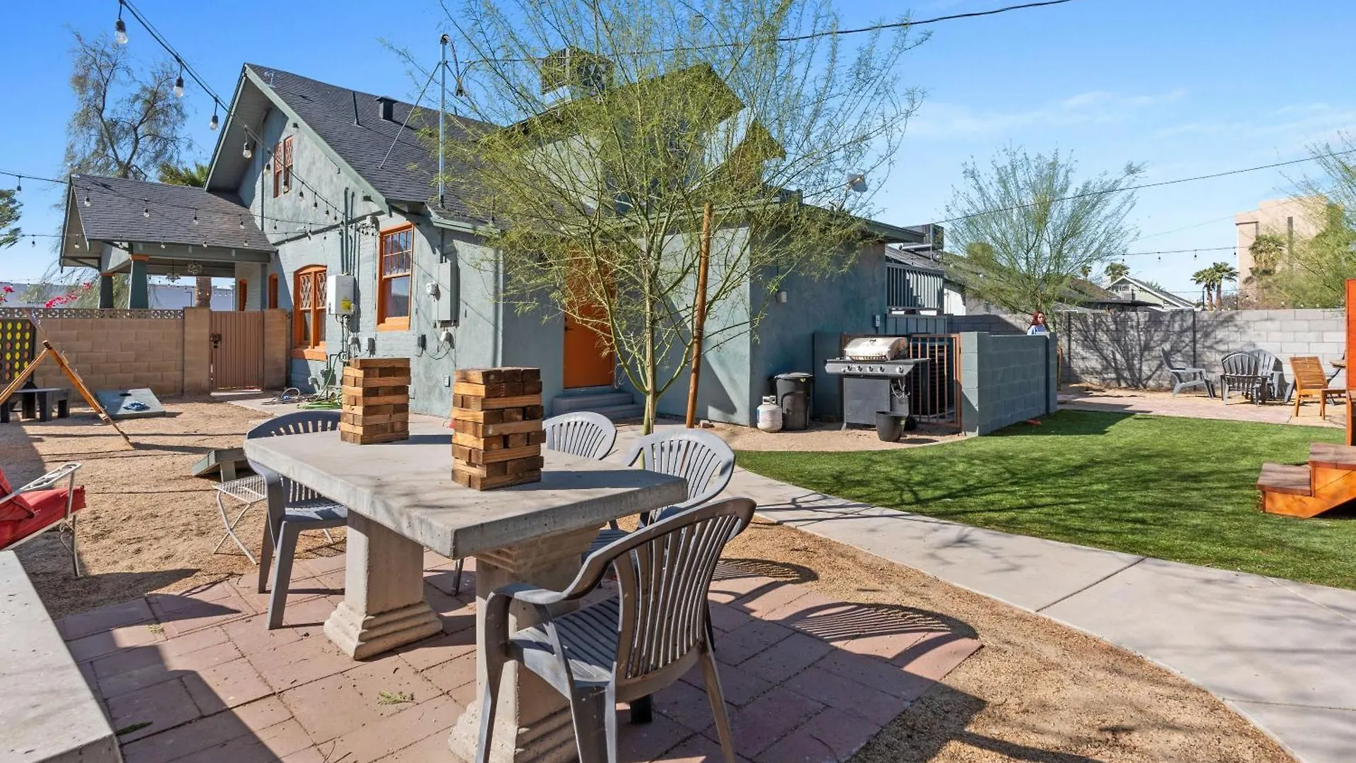 Stylish New Home -6 Beds- Near Dt & Phx Airport Phoenix Holiday home